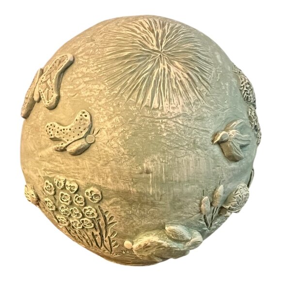 Textured Ceramic Tropical Themed Decorative Pot/Planter With Carved Ocean Motifs - Picture 5 of 8